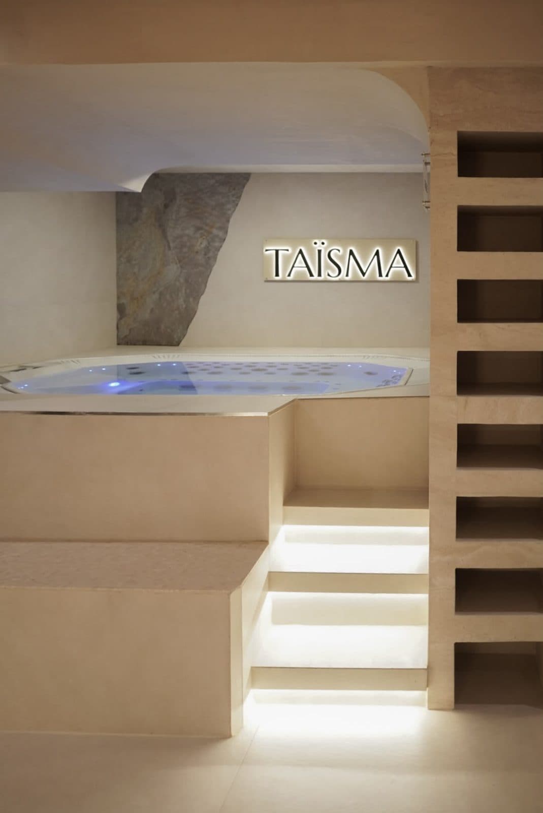 Jacuzzi